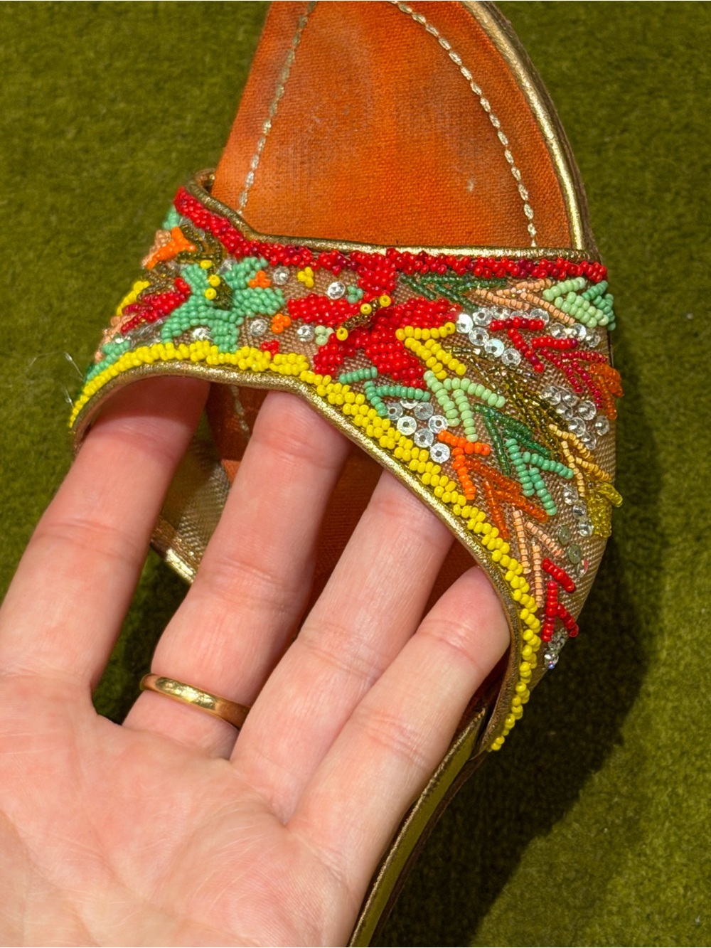 René Caovilla
Colorblock Pattern Sequin Embellishments Slides - Picture 5 of 6